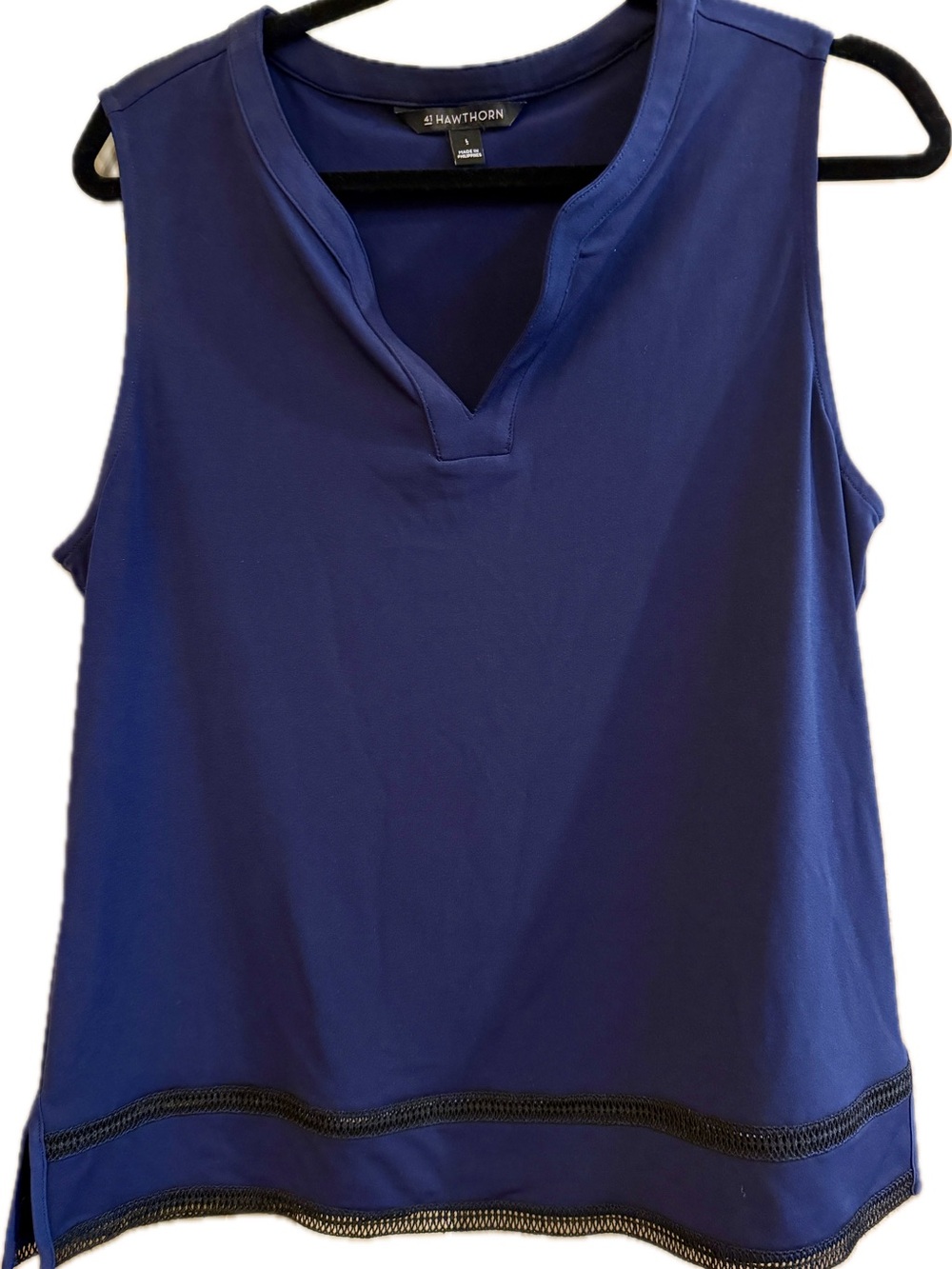 41 Hawthorn Blue Lace Trim Sleeveless Top